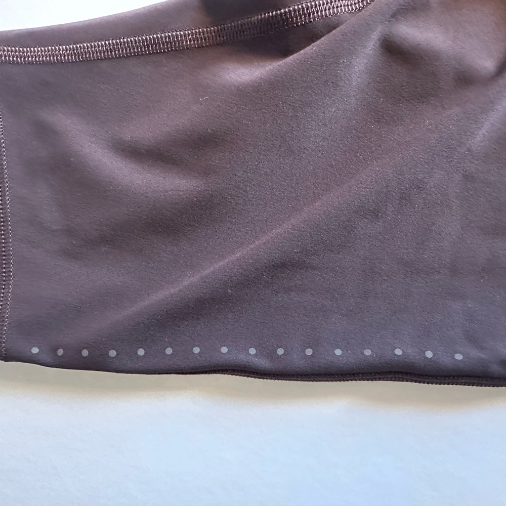 lululemon athletica Swift Speed 25” Leggings w/ Pockets in Sequoia. Size 12 - Picture 6 of 6